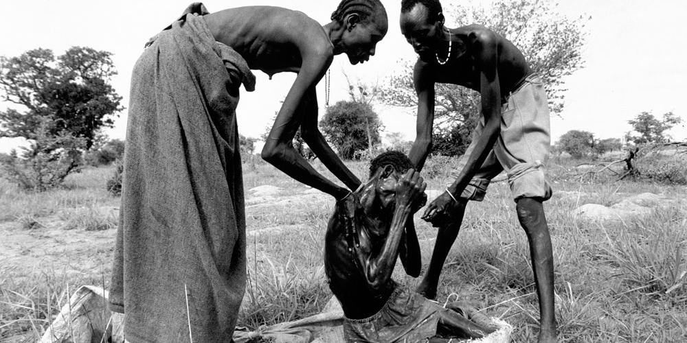 http://www.269lifegreece.gr/_include/img/humans_society_environment/koinonia/koinonia4.jpg