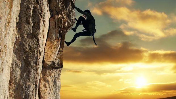 difficult-mountain-climbing