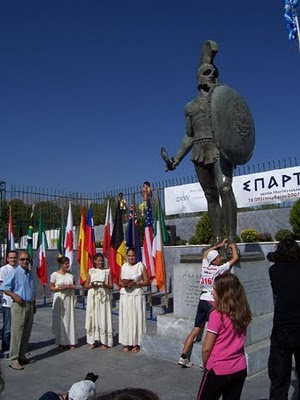 http://3.bp.blogspot.com/_SWrjzywR6Ro/TNaaondo32I/AAAAAAAAAtI/XVAx7EjgBSA/s400/spartathlon.jpg