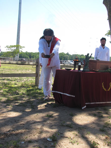 http://www.ysee.gr/images/iliostasiousa7.jpg